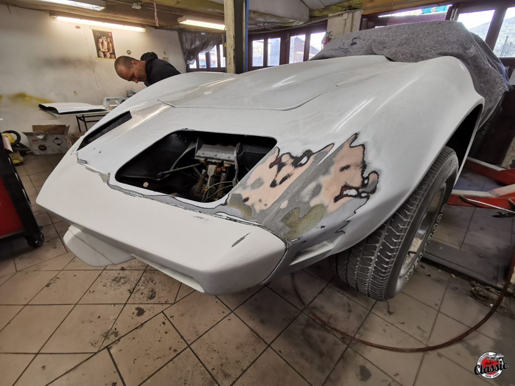 renowacja chevrolet corvette c3 75