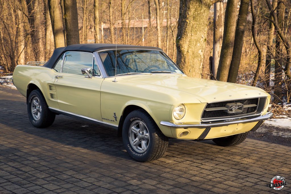 Ford Mustang cabrio z 1967r 4,7L V8 automat www.auto