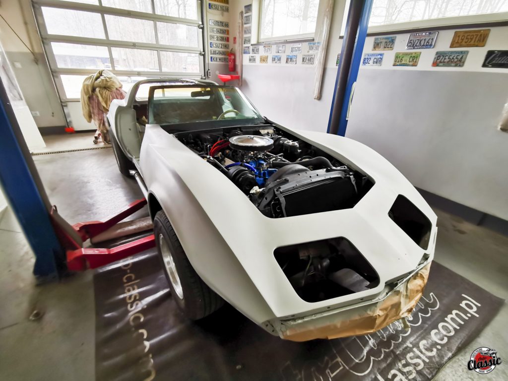 Odnowa Chevrolet Corvette C3 1977
