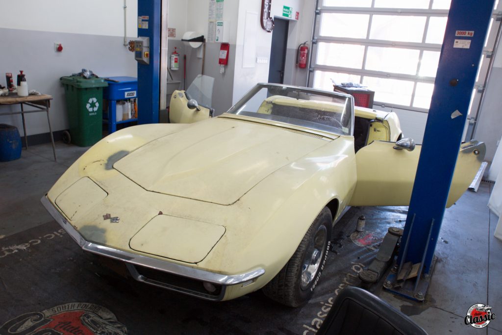 renowacja chevrolet corvette c3 cabrio 1968r