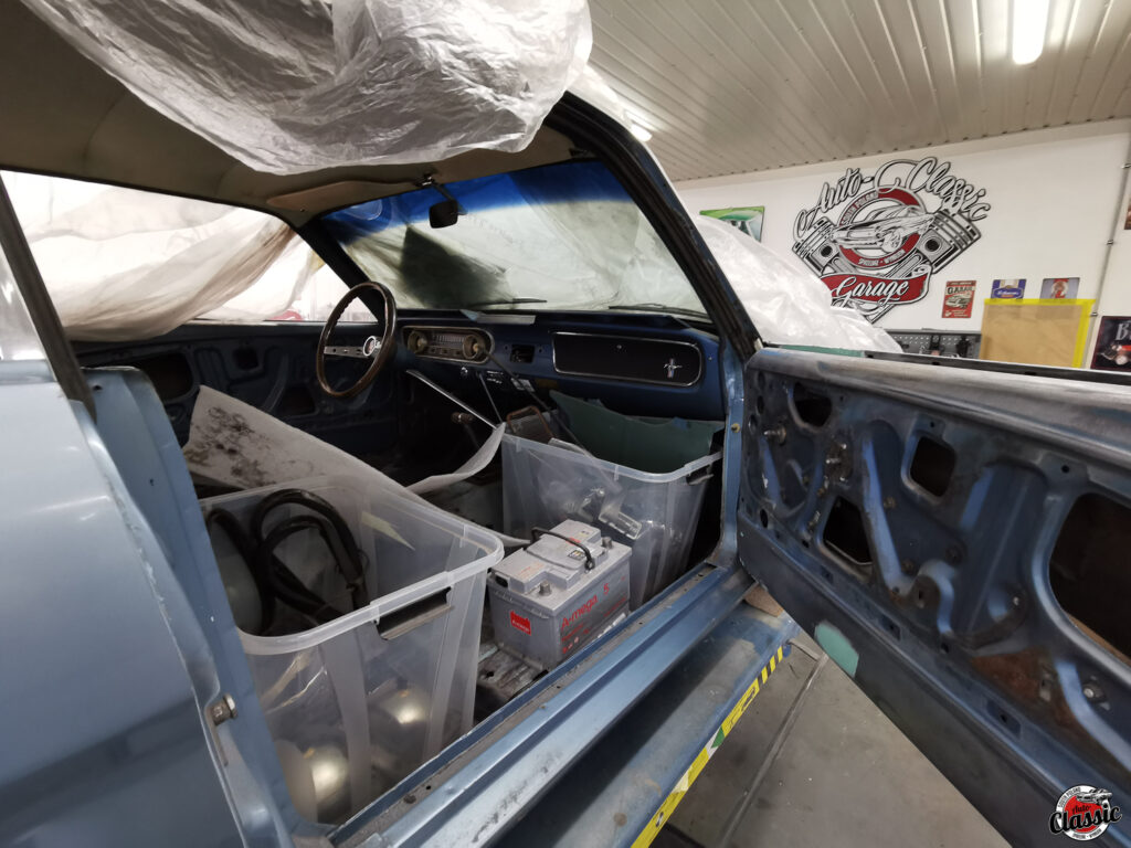 Renowacja ford mustang 1965r auto classic garage